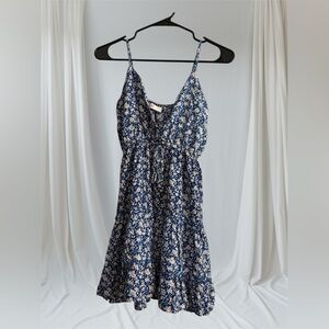 ROMWE Blue and White Floral Dress